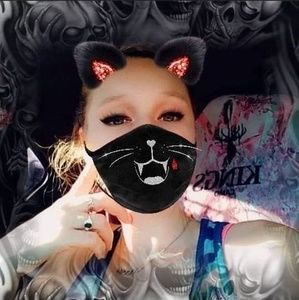 Meet your Posher, Kaycee